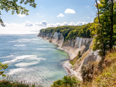 Rügen: Kreidefelsen, Ostsee. Ideal für Urlaub, Ferienwohnungen & Ferienhaus Management auf Rügen.